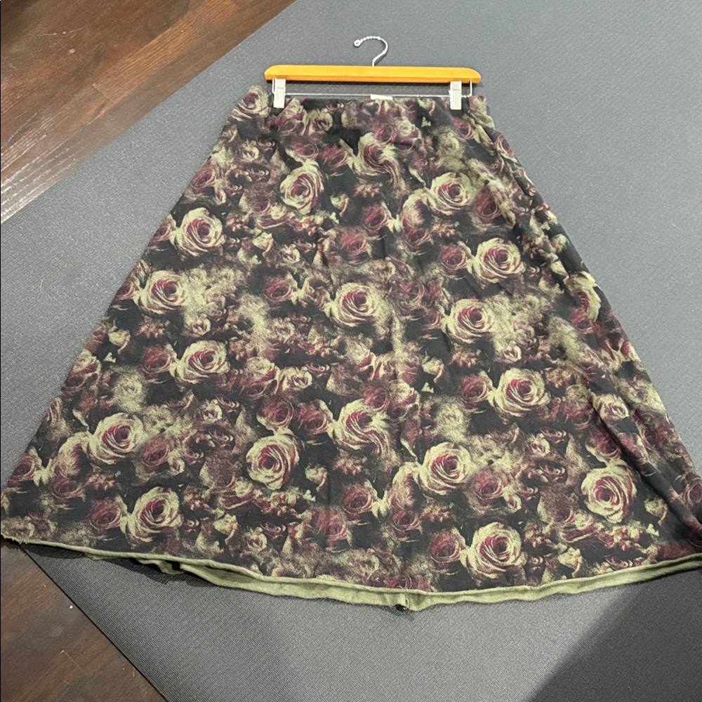 Cut Loose Dark Floral Maxi Skirt